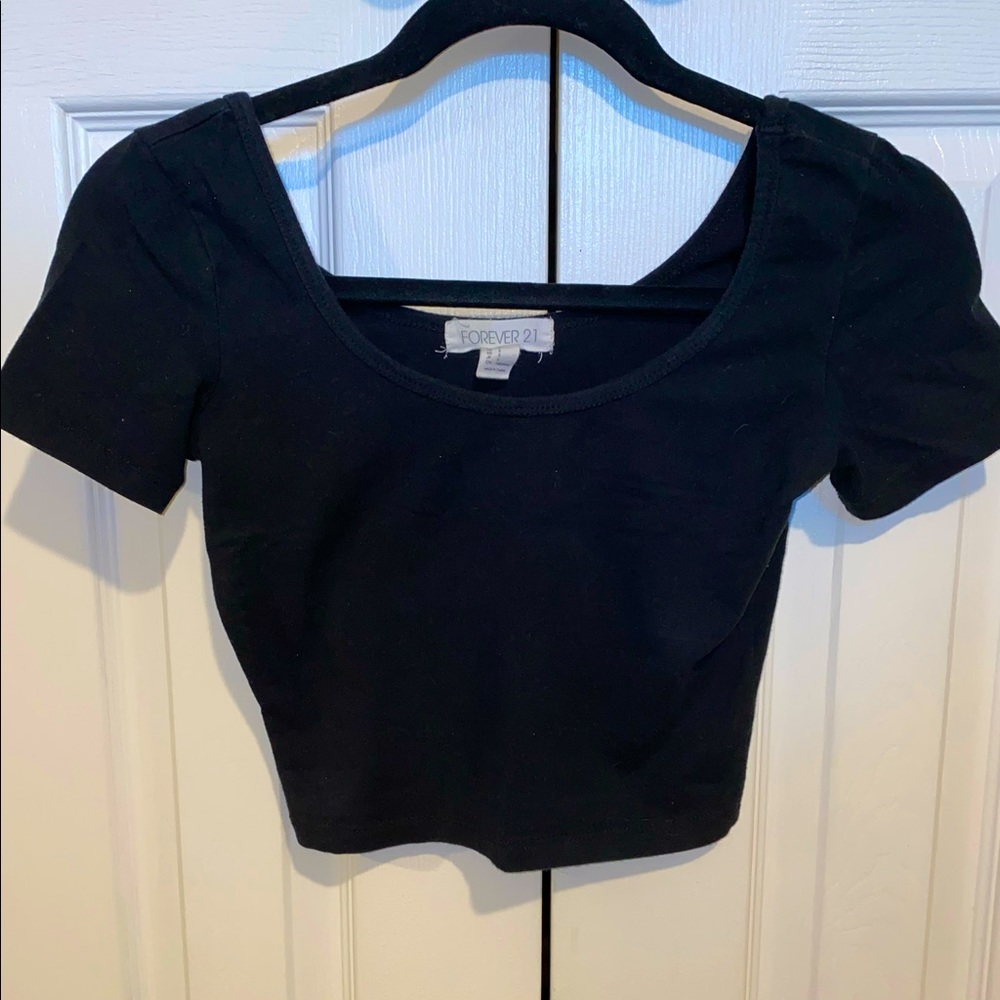 Forever 21 black crop top